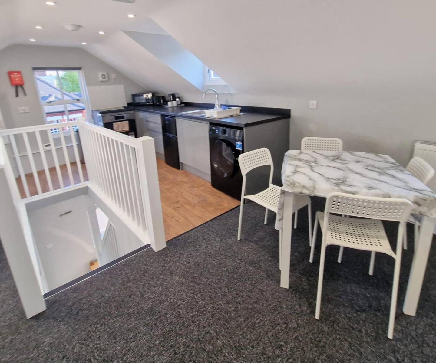 1St Floor Riverview Duplex Flat With Parking NWI Camera foto
